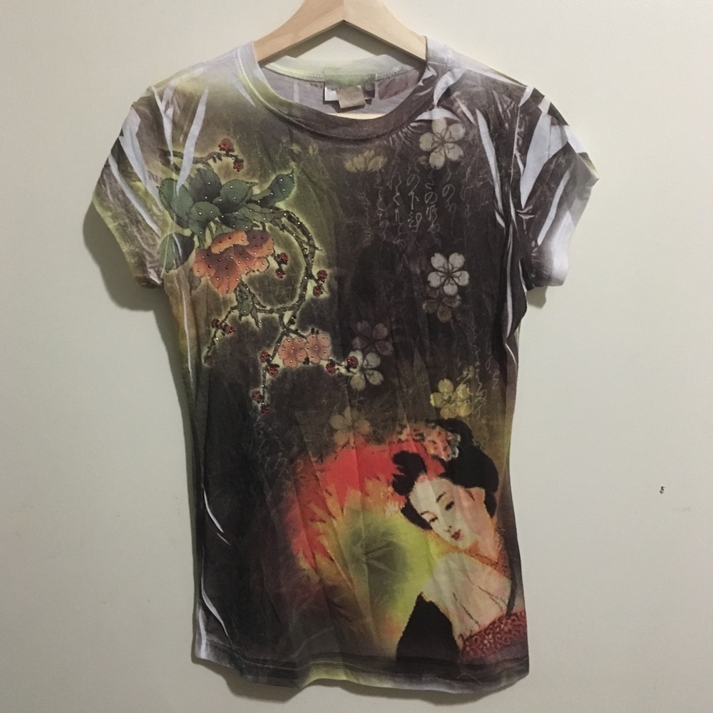 Women’s Vintage Top